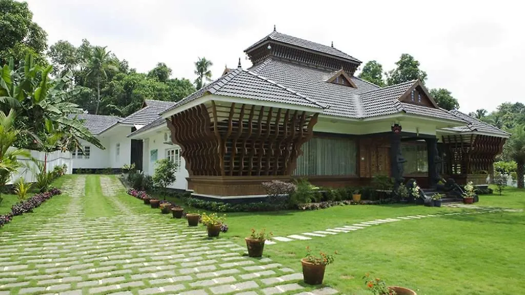 Kudajadri Heritage Pool Homestay Kothamangalam Kotamangalam